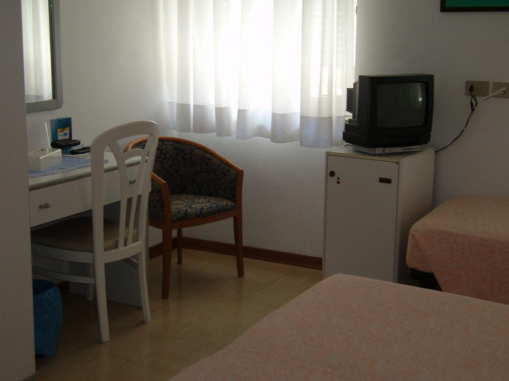 Hotel Villa Carla Grado Extérieur photo