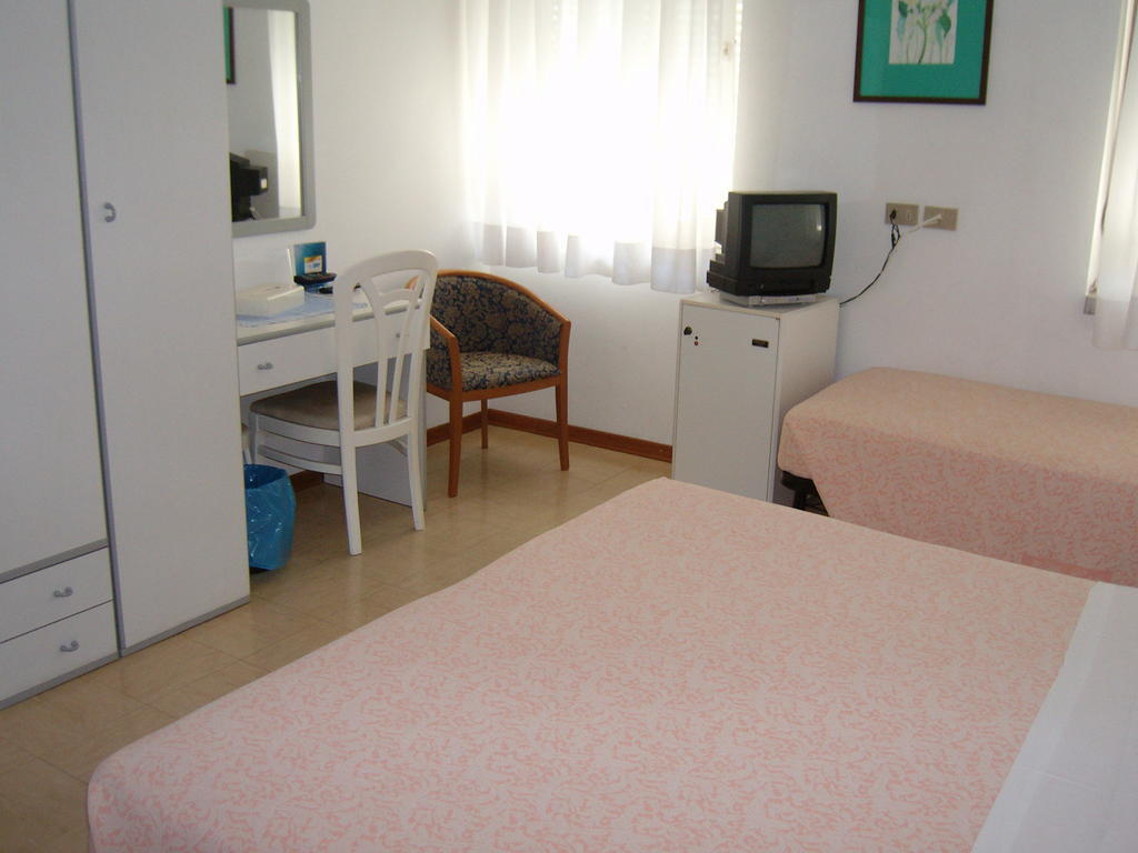Hotel Villa Carla Grado Chambre photo