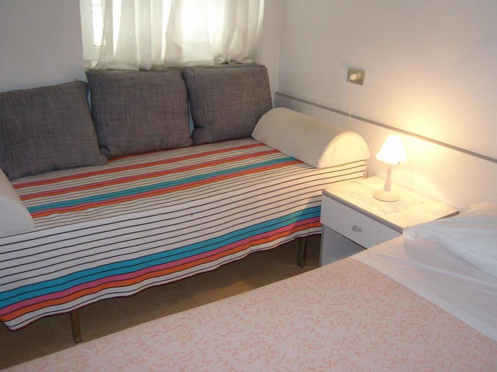 Hotel Villa Carla Grado Extérieur photo